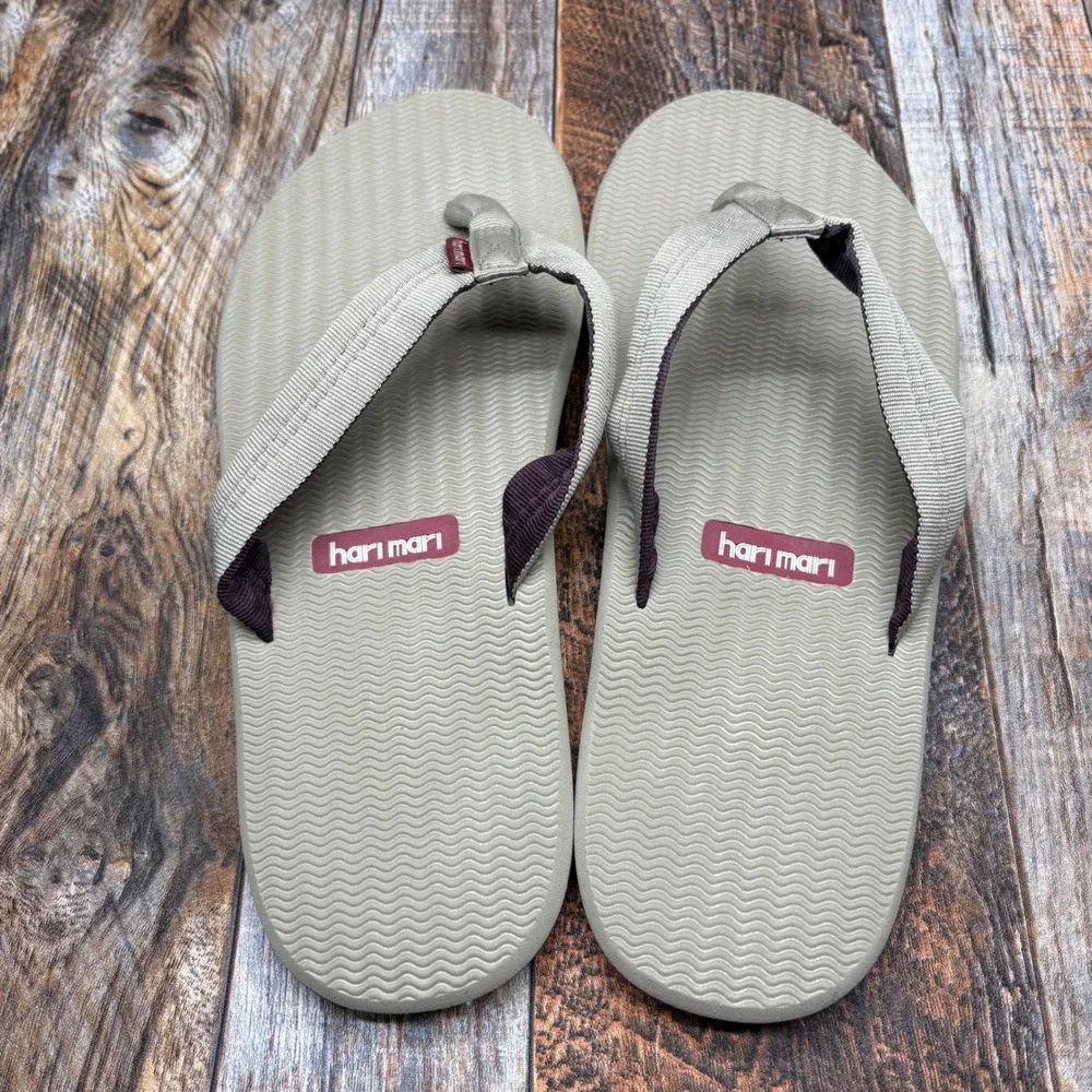 Hari Mari Eleven Mens 11 Flip Flop Sandals Tan Khaki Fabric Strap Comfort Shoes
